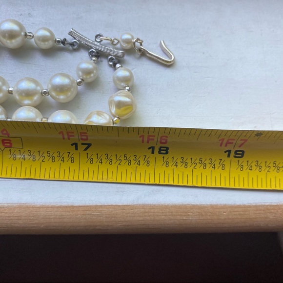 3 strand vintage necklace - Picture 6 of 8